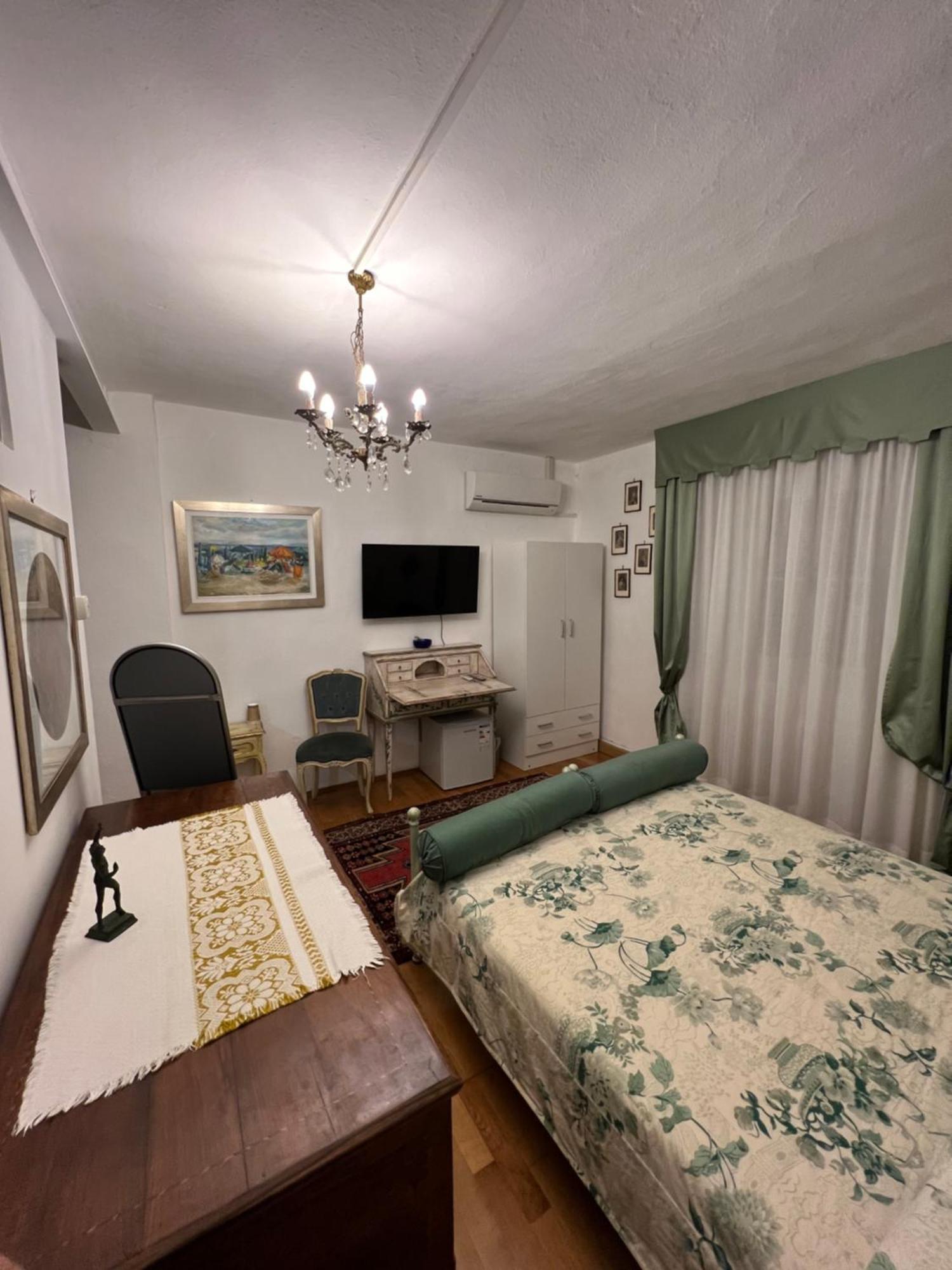 B&B La Casa Del Sole Manzano Rom bilde